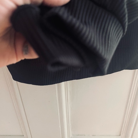 Diya Ribbed w/hood NWT - Picture 6 of 8